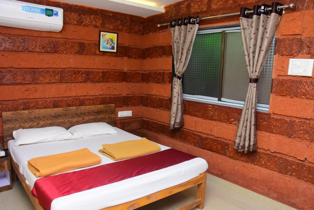 Salt Water Resort Dāpoli Exteriér fotografie