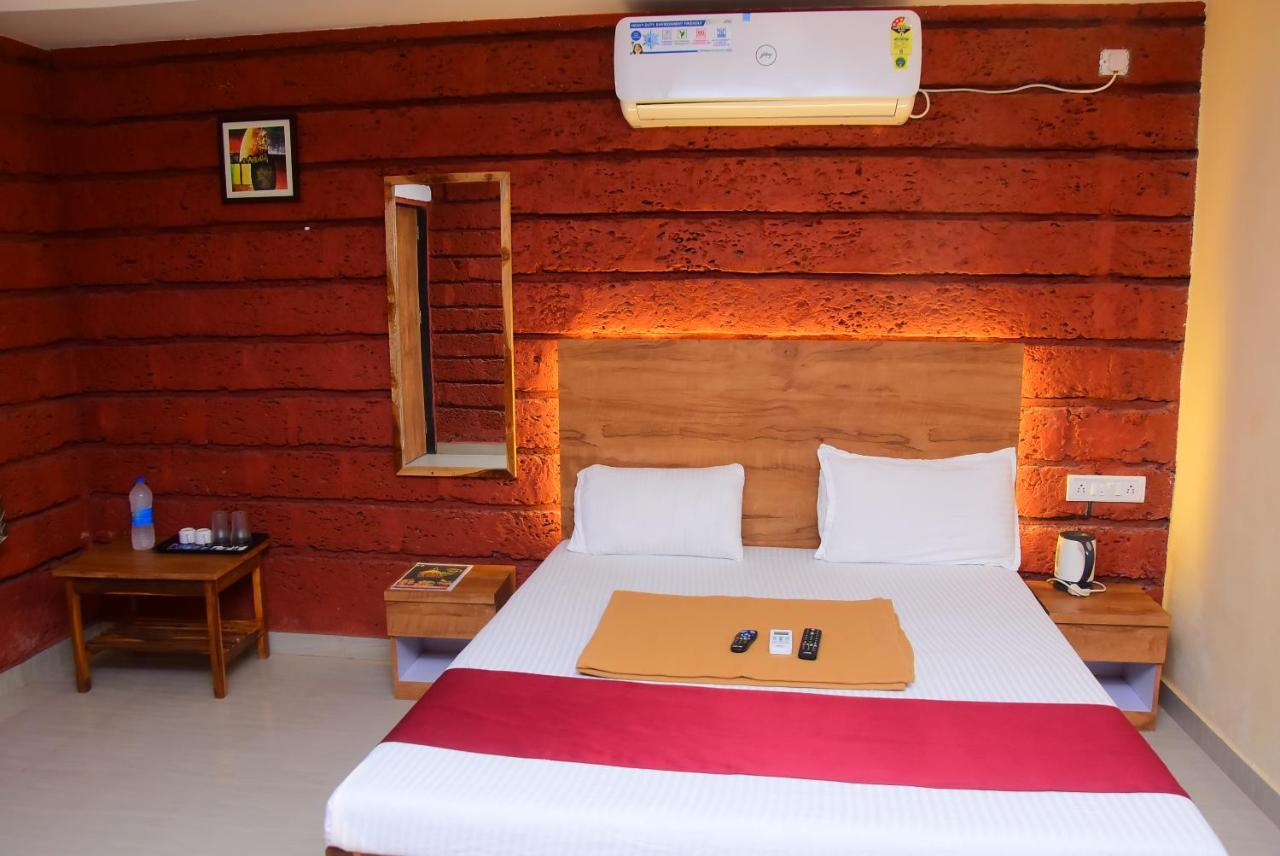Salt Water Resort Dāpoli Exteriér fotografie